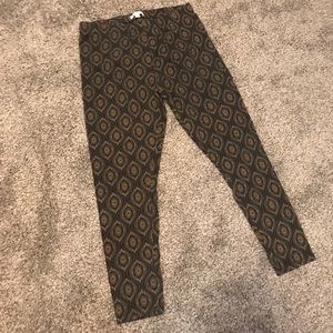 Patterned leggings